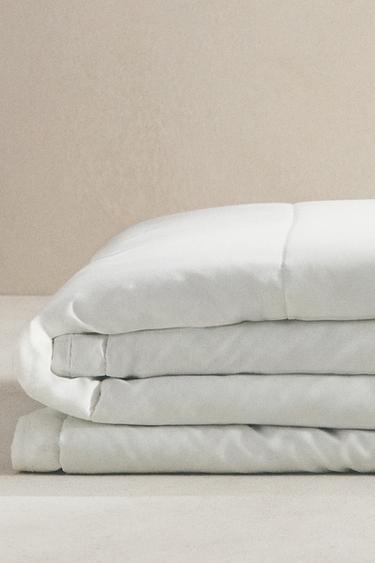COUETTE MICROFIBRE ÉTÉ (125GxM²) - Blanc de Zara - Image 1