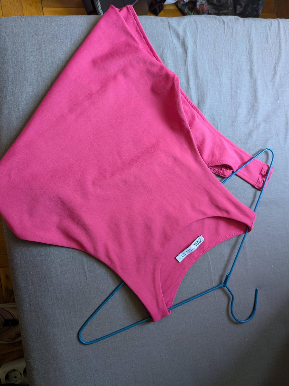 KNIT HALTER NECK BODYSUIT - Image 5