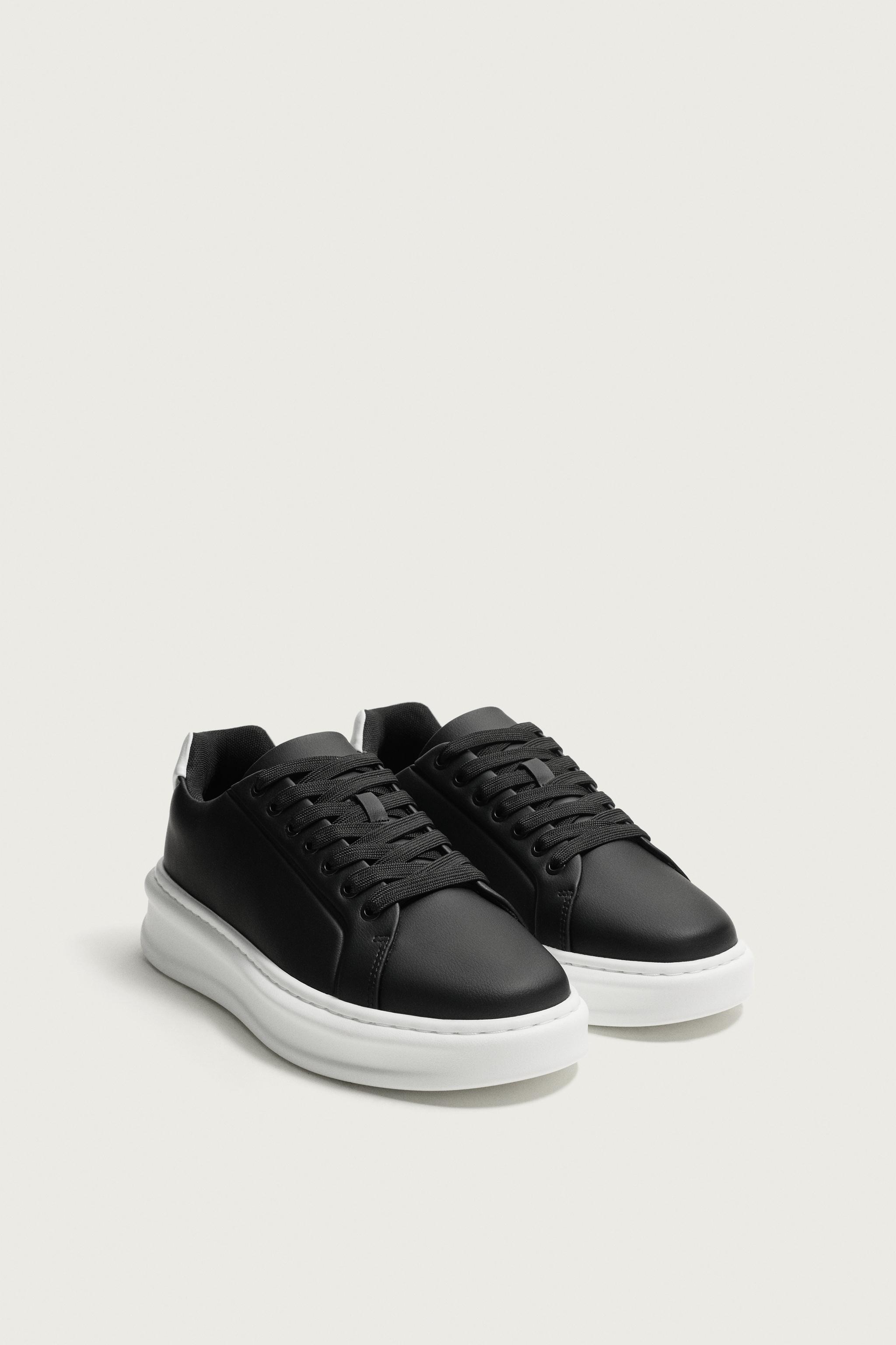 HEEL DETAIL SNEAKERS — Black