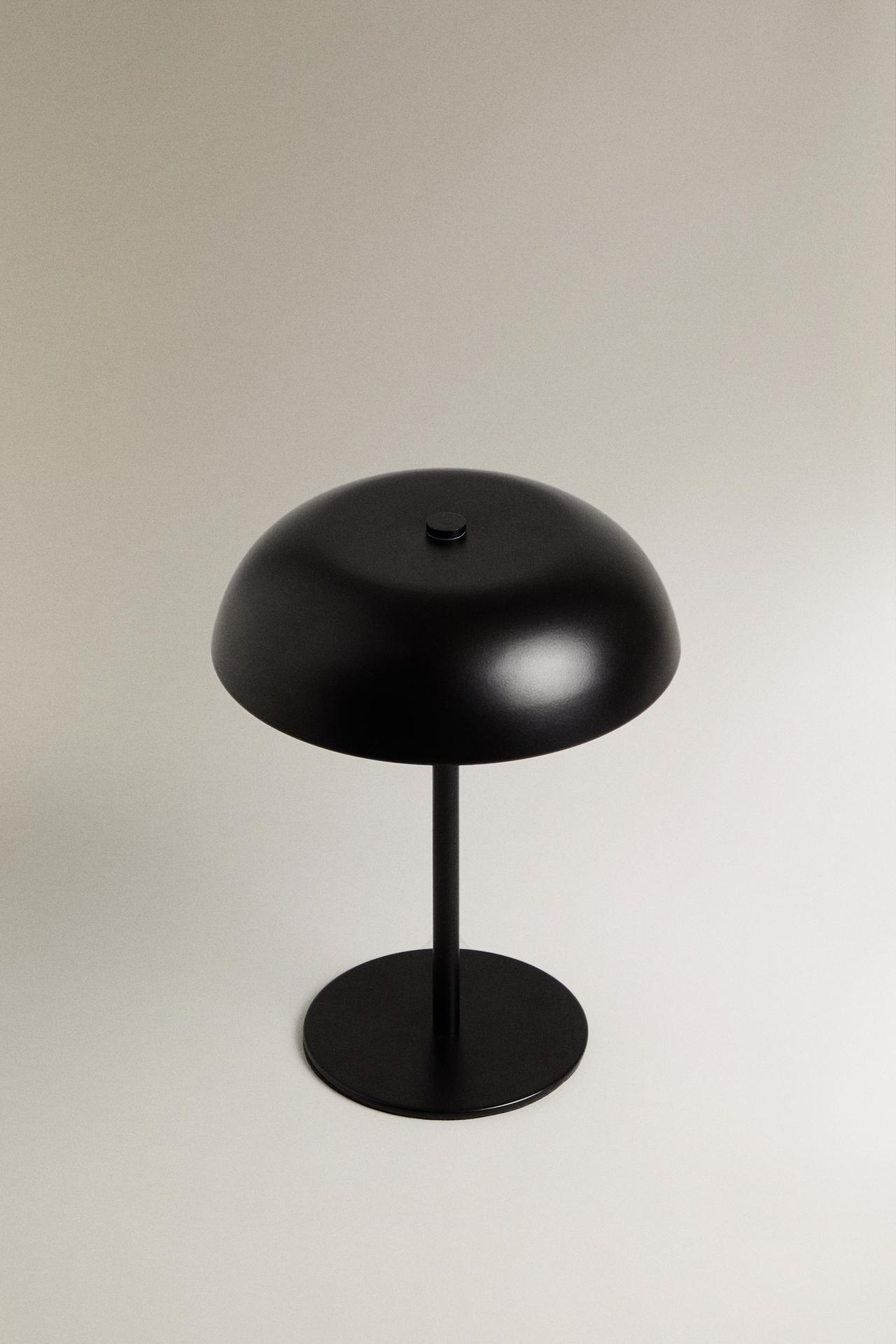 MONOCOLOUR CORDLESS TABLE LAMP — Black
