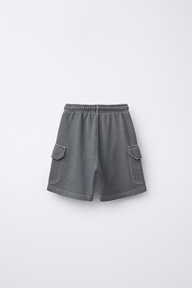 ENSEMBLE SWEAT-SHIRT À MANCHES COURTES ET SHORT CARGO - Gris anthracite de Zara - Image 5