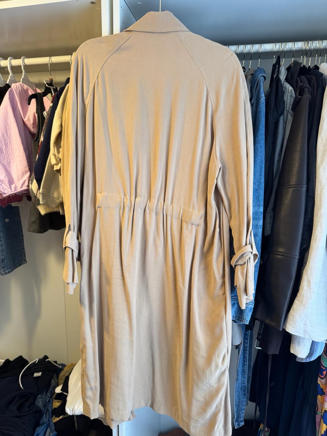 FLOWY TRENCH COAT WITH POCKETS - Image 4