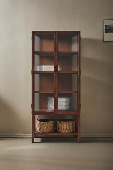 ASH WOOD AND RIBBED GLASS DISPLAY CABINET — Brown 1