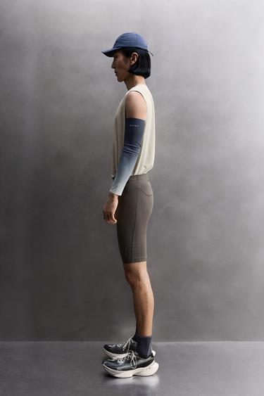 COLLANT COURT RUNNING - Gris foncé de Zara - Image 3