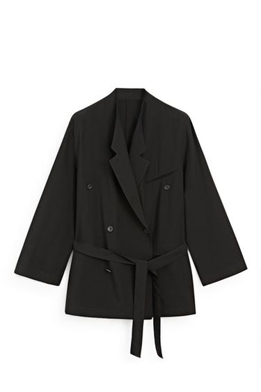 Americana fluida oversize detalle cinturón - LIMITED EDITION - Negro de Zara