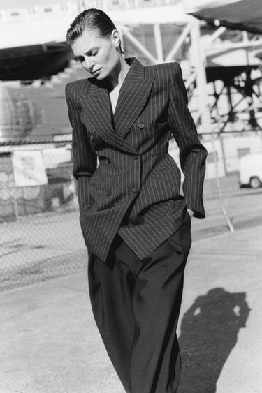 LOOK - Anthracite grey by Zara