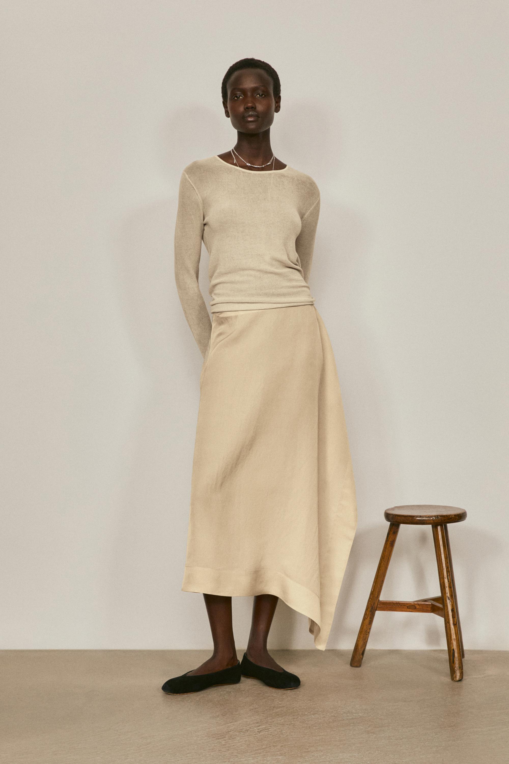 Flowing midi pareo skirt
