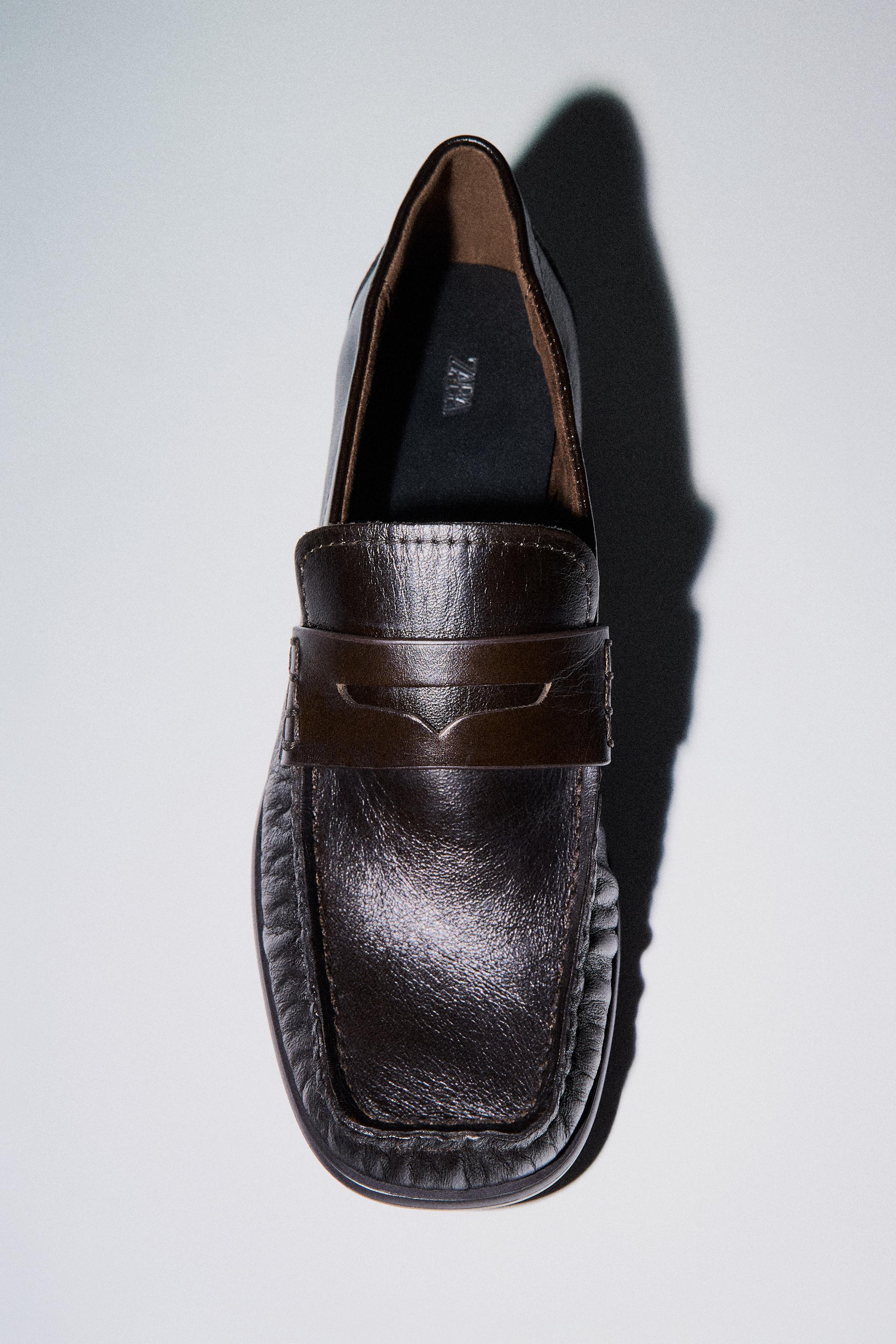 LEATHER LOAFERS WITH SQUARE TOE