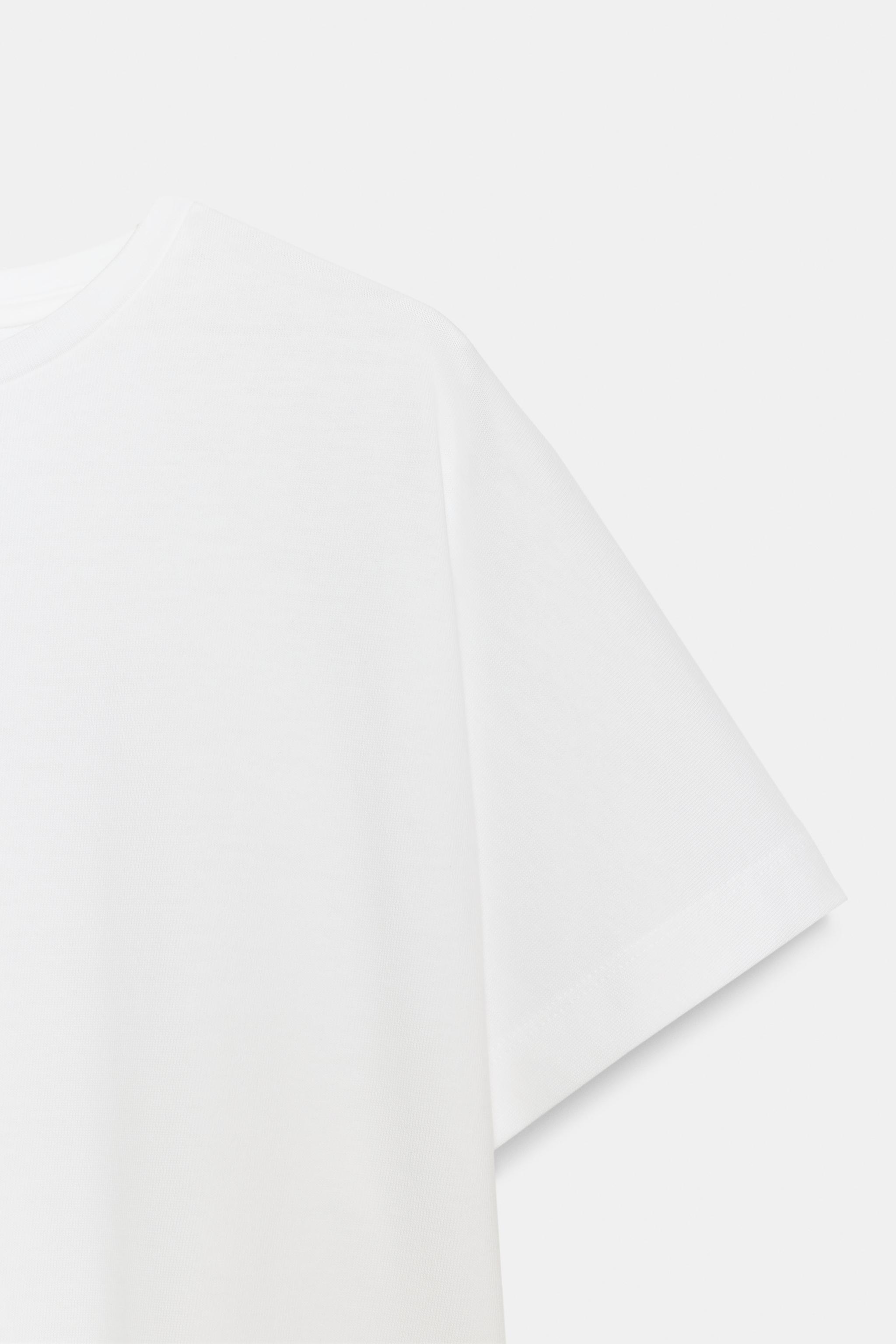 T-SHIRT ASYMÉTRIQUE À MANCHES COURTES