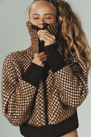 CONTRAST KNIT FAUX FUR BOMBER JACKET - Brown by Zara