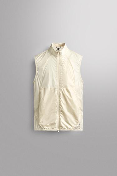 GILET TECHNIQUE LÉGER - Blanc ivoire de Zara