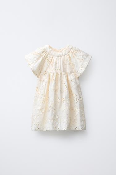 ROBE EN ORGANZA À FLEURS BRODÉES - Écru de Zara