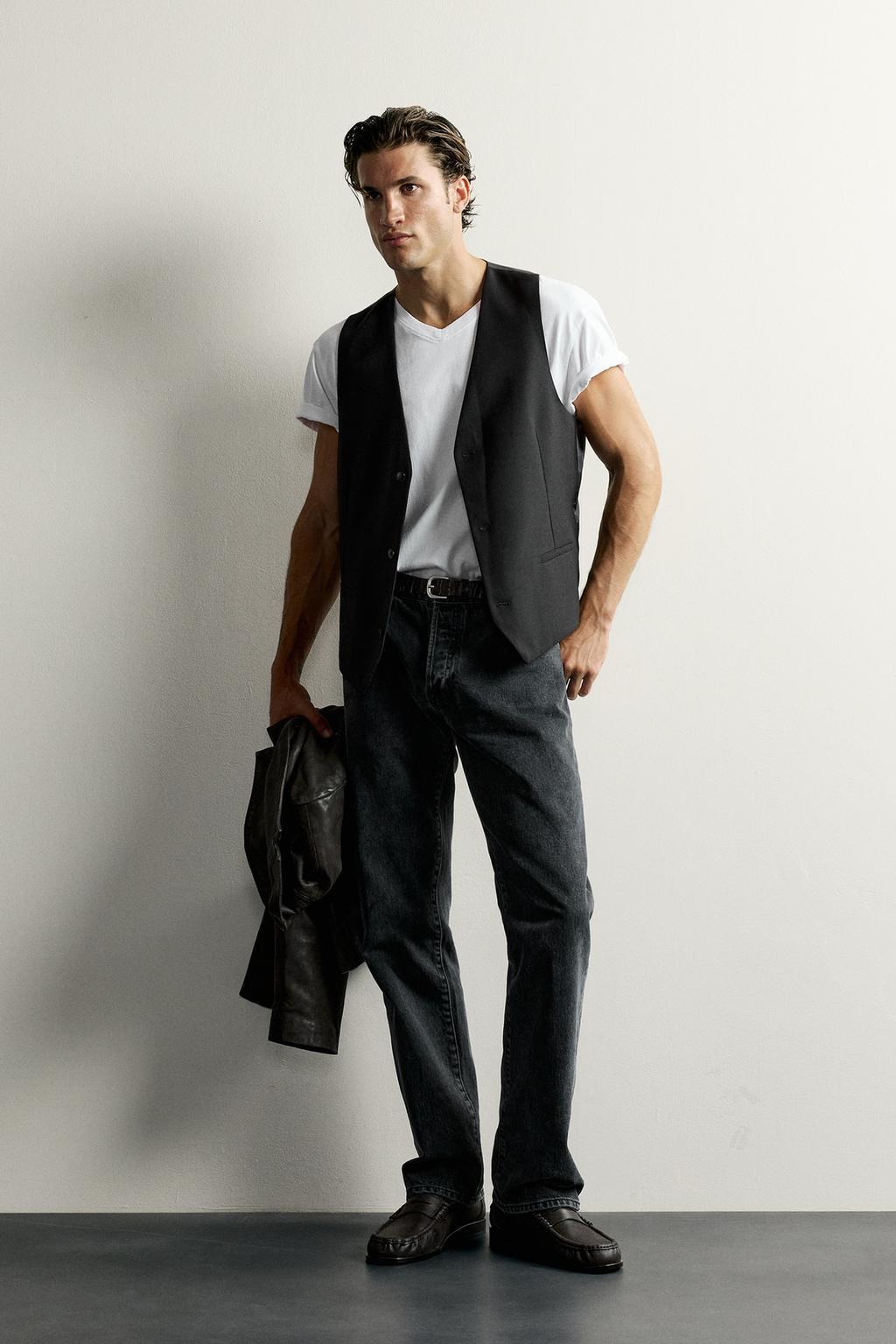 REGULAR FIT WAISTCOAT