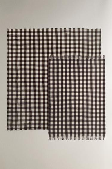 CHECK AND FRINGE BLANKET - Brown by Zara