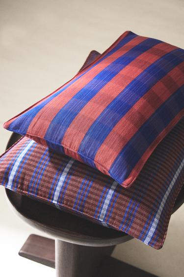 Imagen de producto - Rojo de Zara
