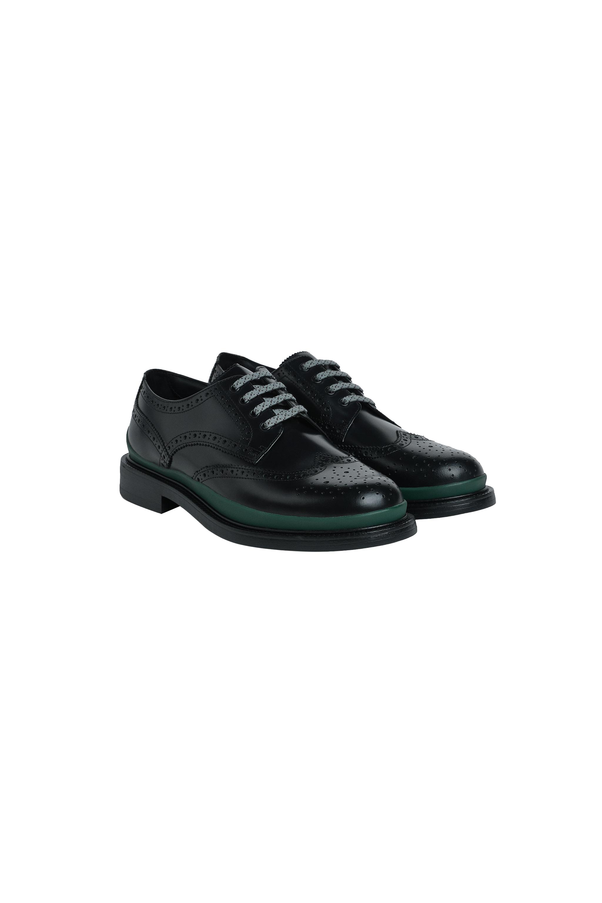 LEATHER BROGUES