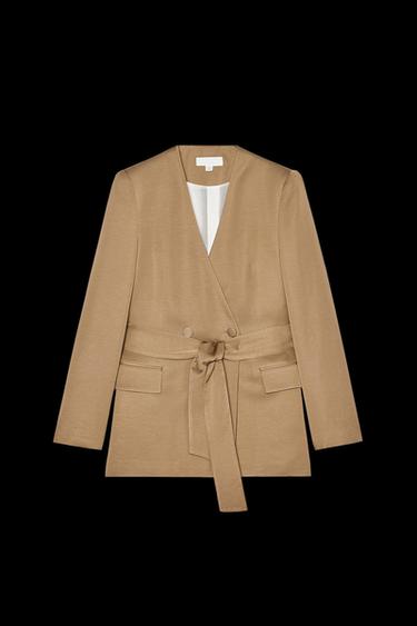 BLAZER MIT SCHULTERPOLSTERN UND GÜRTEL - Karamell von Zara