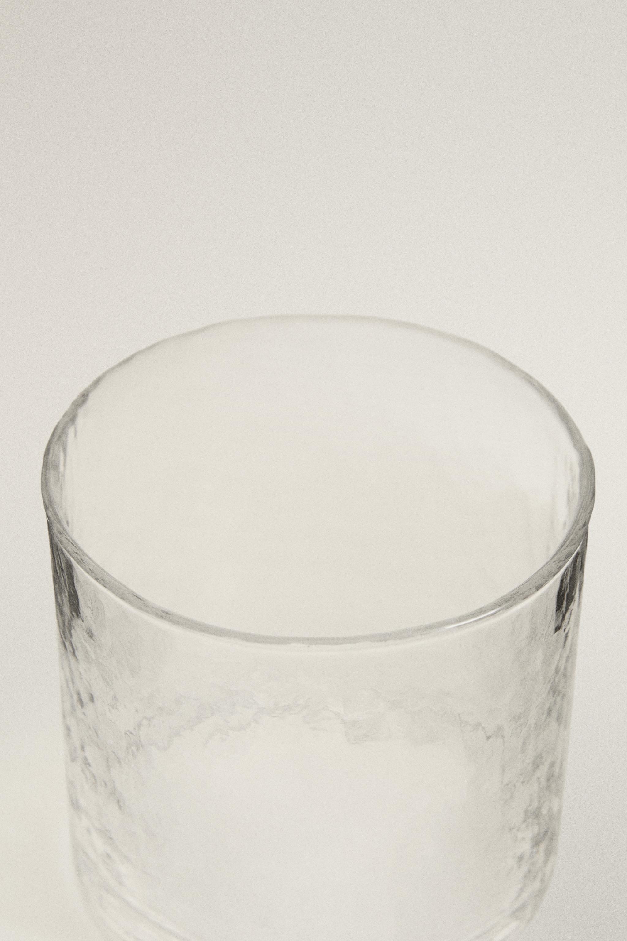 HAMMERED GLASS TUMBLER — Transparent