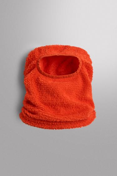 FAUX FUR TEXTURED FLEECE SKI BALACLAVA - Orange by Zara