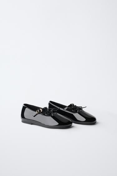 PATENT BALLERINA FLATS WITH BOWS - Black by Zara