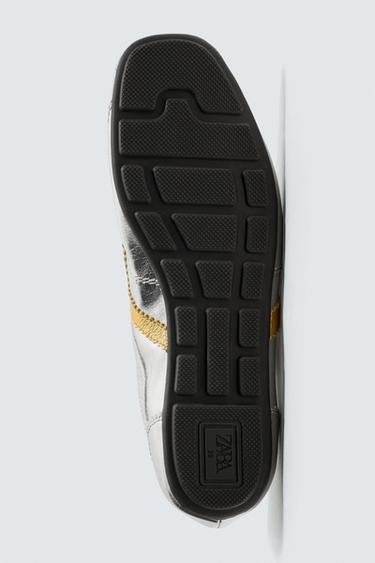 METALLIC-LEDERSNEAKER HARRY LAMBERT FOR ZARA x DISNEY - Silber von Zara