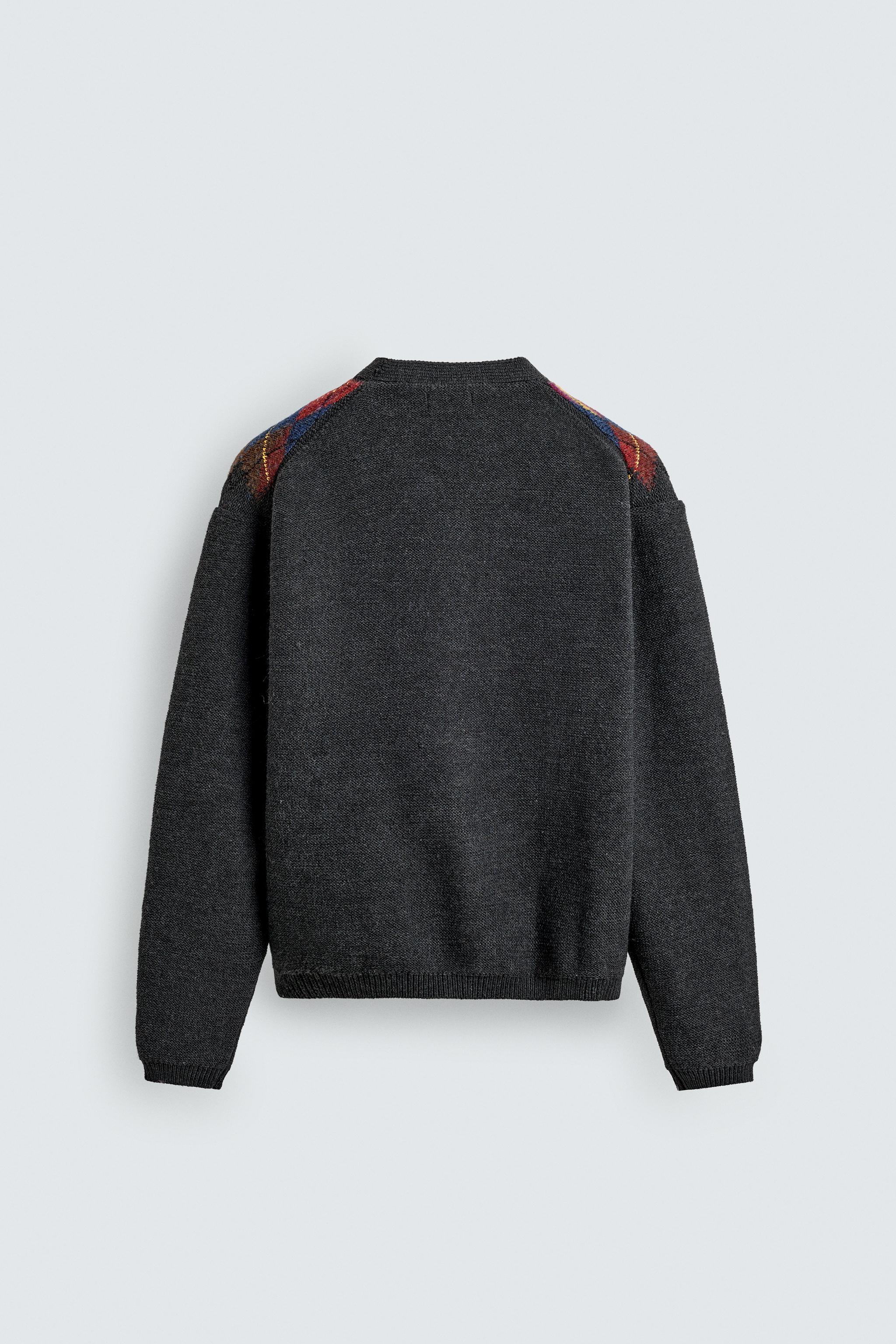 DIAMOND JACQUARD CARDIGAN