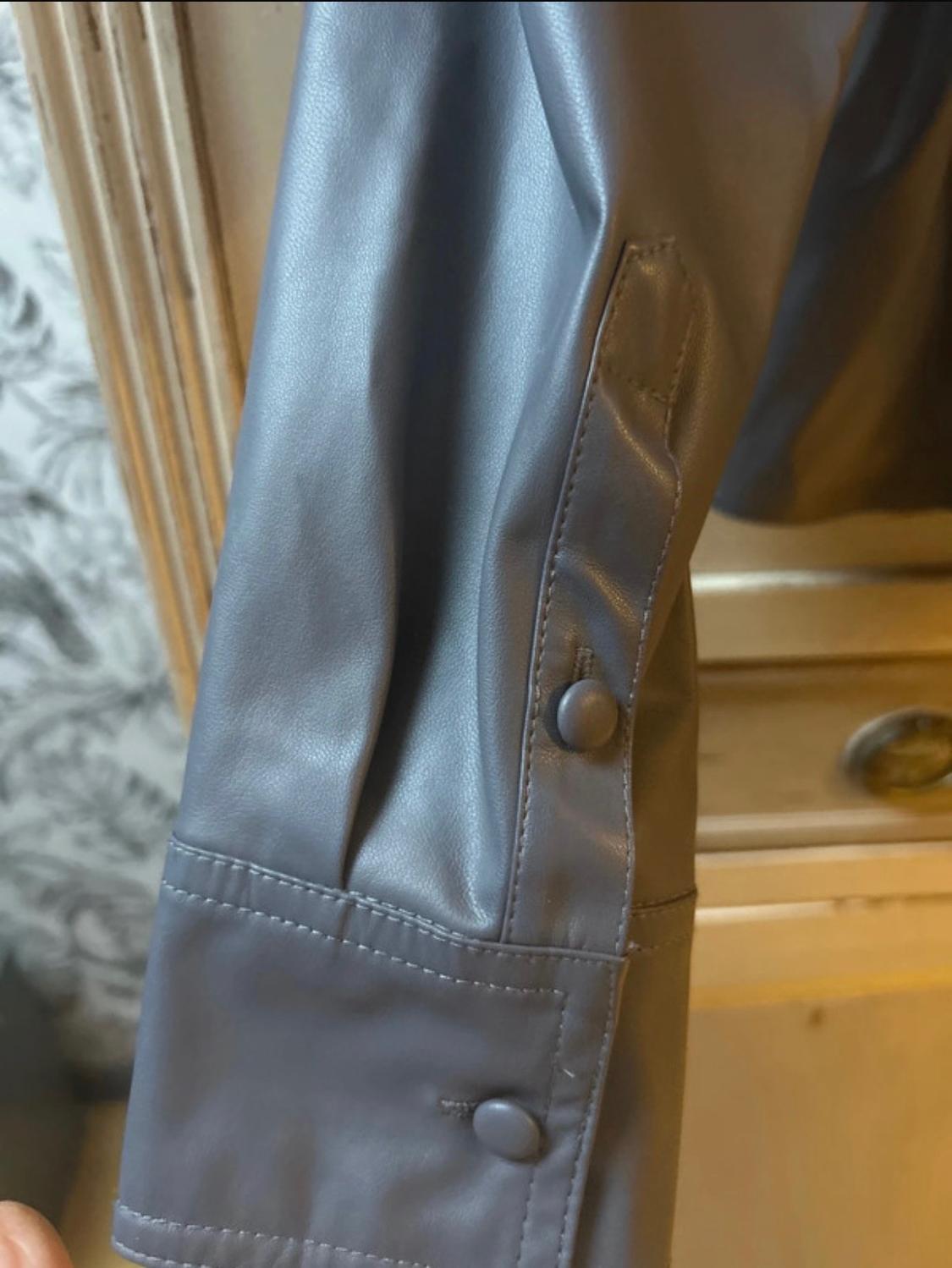 FAUX LEATHER SHIRT WITH BOW - Image 5