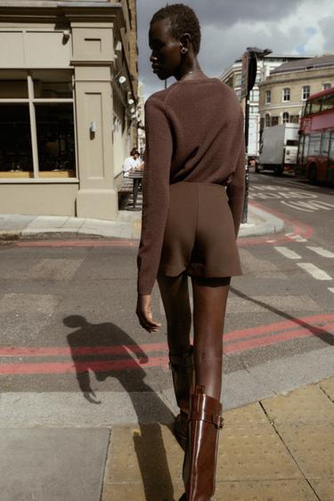 JUPE-PANTALON ASYMÉTRIQUE AVEC APPLIQUE - Marron de Zara - Image 5