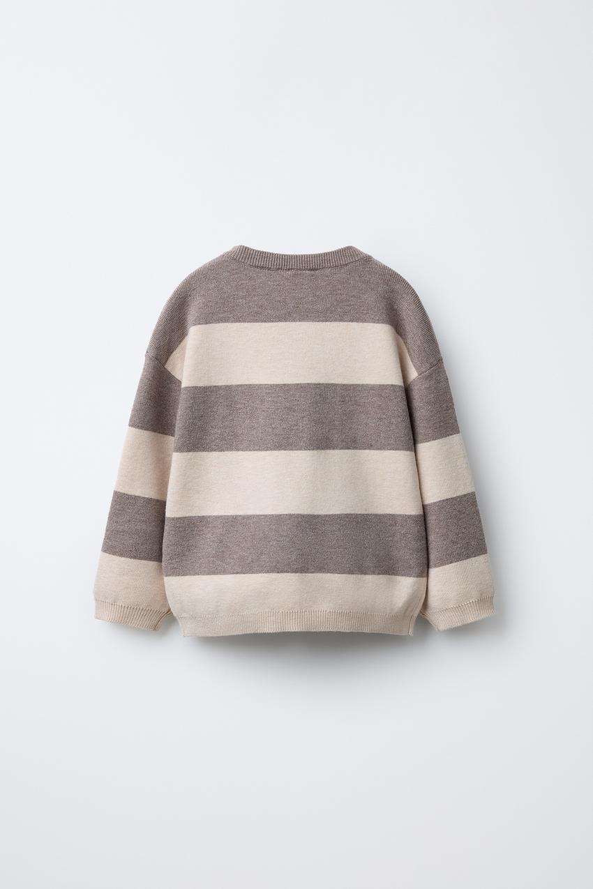 STRIPED KNIT SWEATER