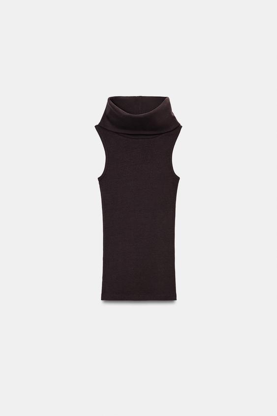 HIGH NECK SLEEVELESS TOP