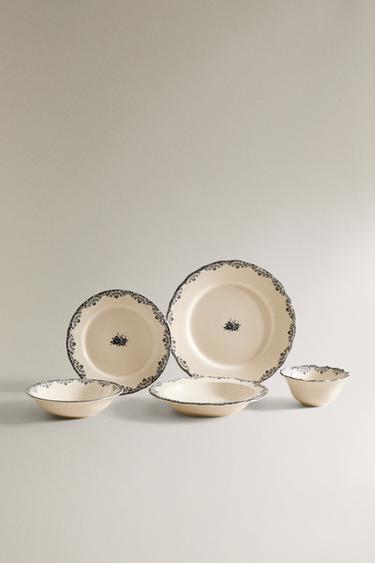 VAISSELLE À MOTIF PLACÉ -  de Zara - Image 1
