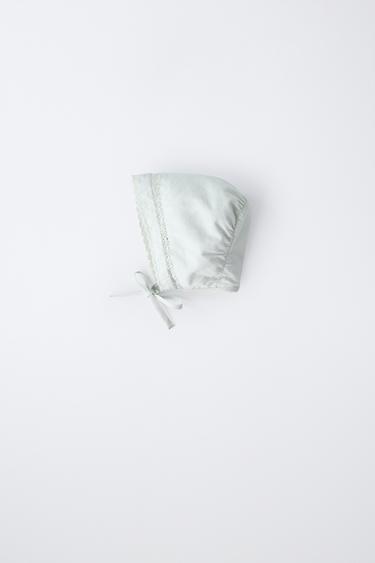 LACE BONNET - Pastel blue by Zara
