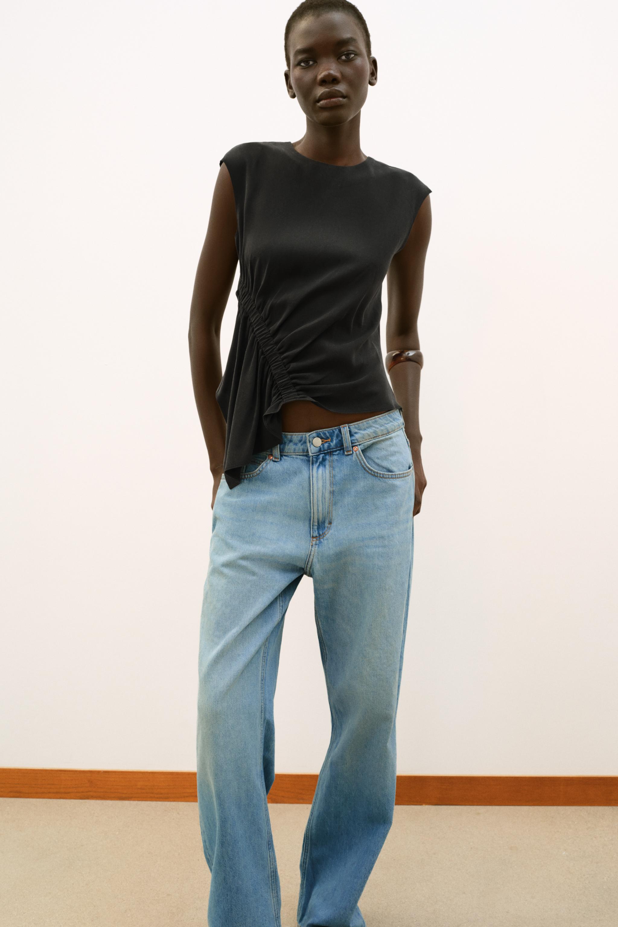 ギャザー入りノースリーブトップス - ブラック | ZARA Japan / 日本