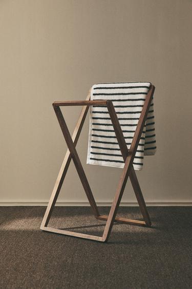 아카시아 나무 수건 걸이 - Zara 브라운