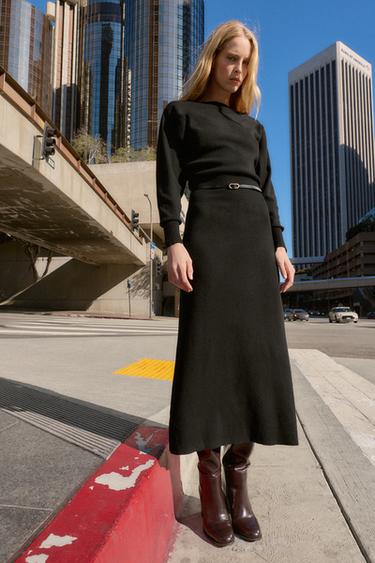 VESTIDO MIDI CINTURÓN - Negro de Zara