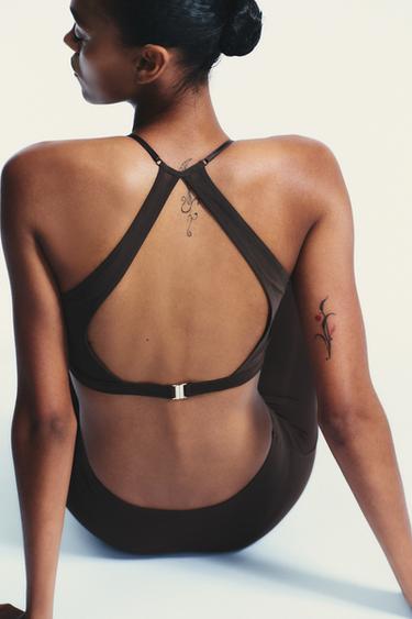 TOP COMBINADO SEAMLESS TUL - Marrón de Zara