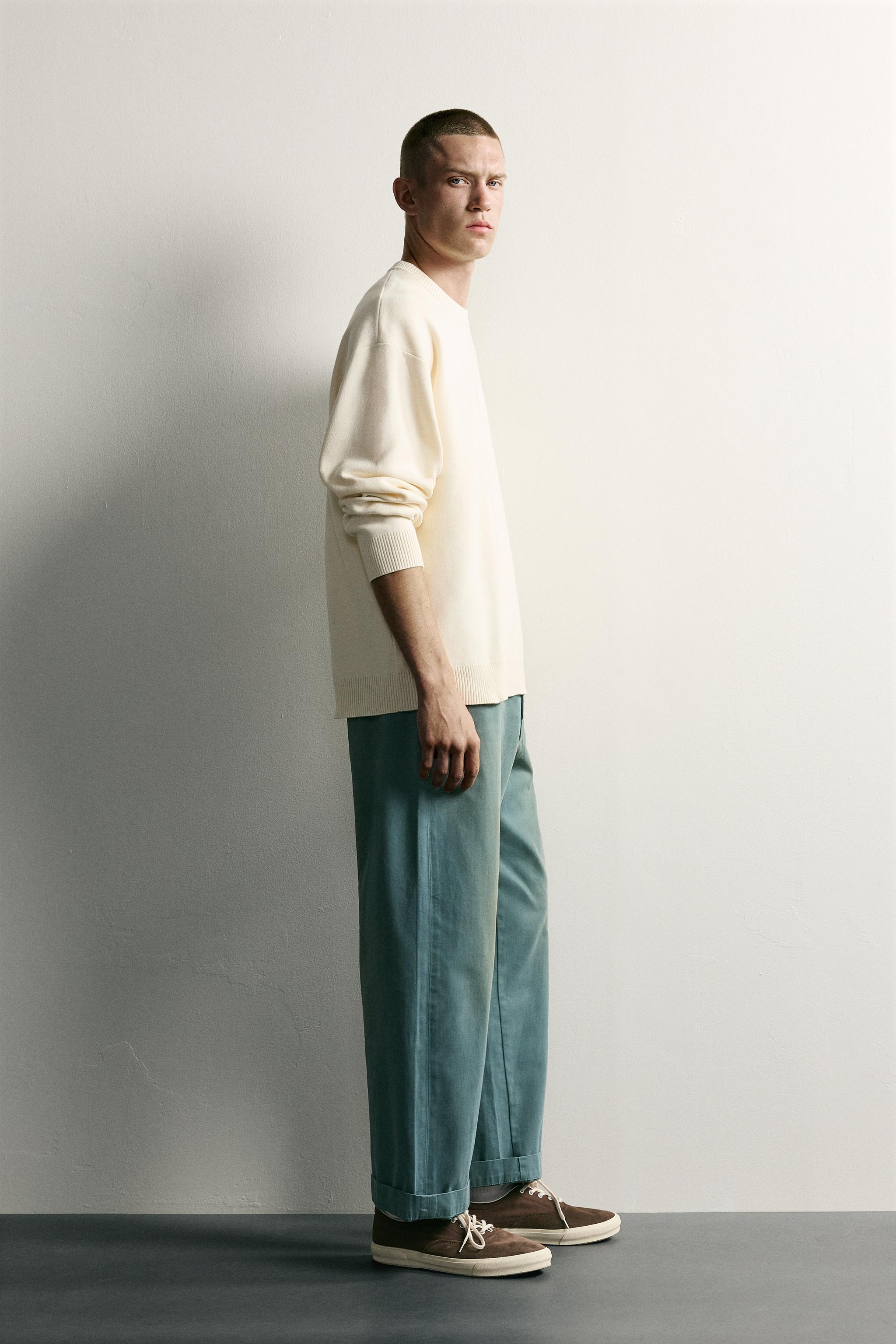PULL DOUX À COUPE DÉCONTRACTÉE