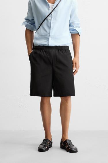 TEXTURED REGULAR FIT BERMUDA SHORTS - Black by Zara