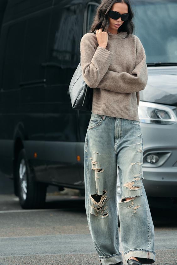 SWEATER OVERSIZE DE MALHA COM CAPUZ - Vison-claro da Zara - Imagem 0