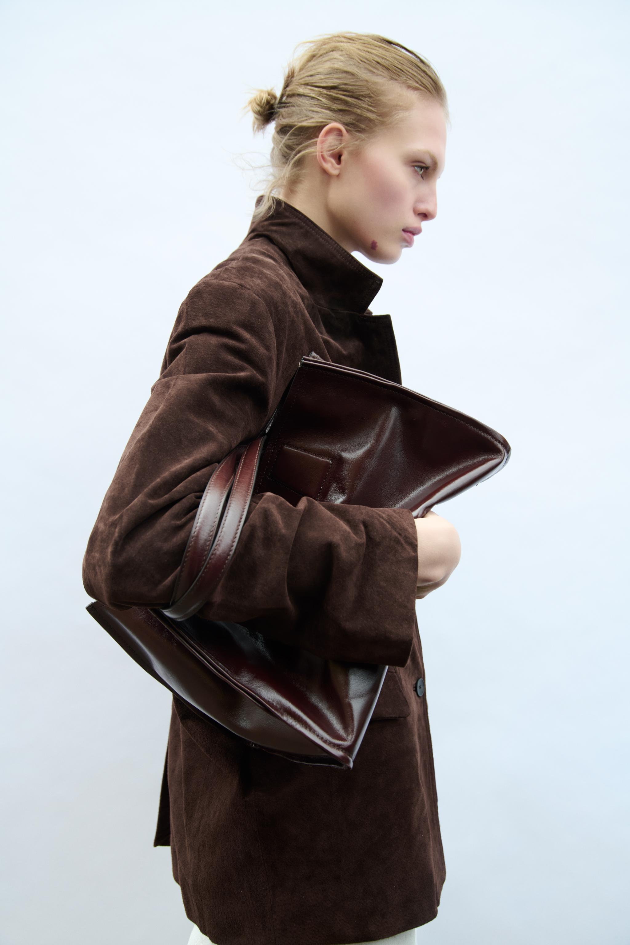 【ZARA】レザートートバッグ 6090/510/624 レザートートバッグ - ボルドー | ZARA Japan / 日本