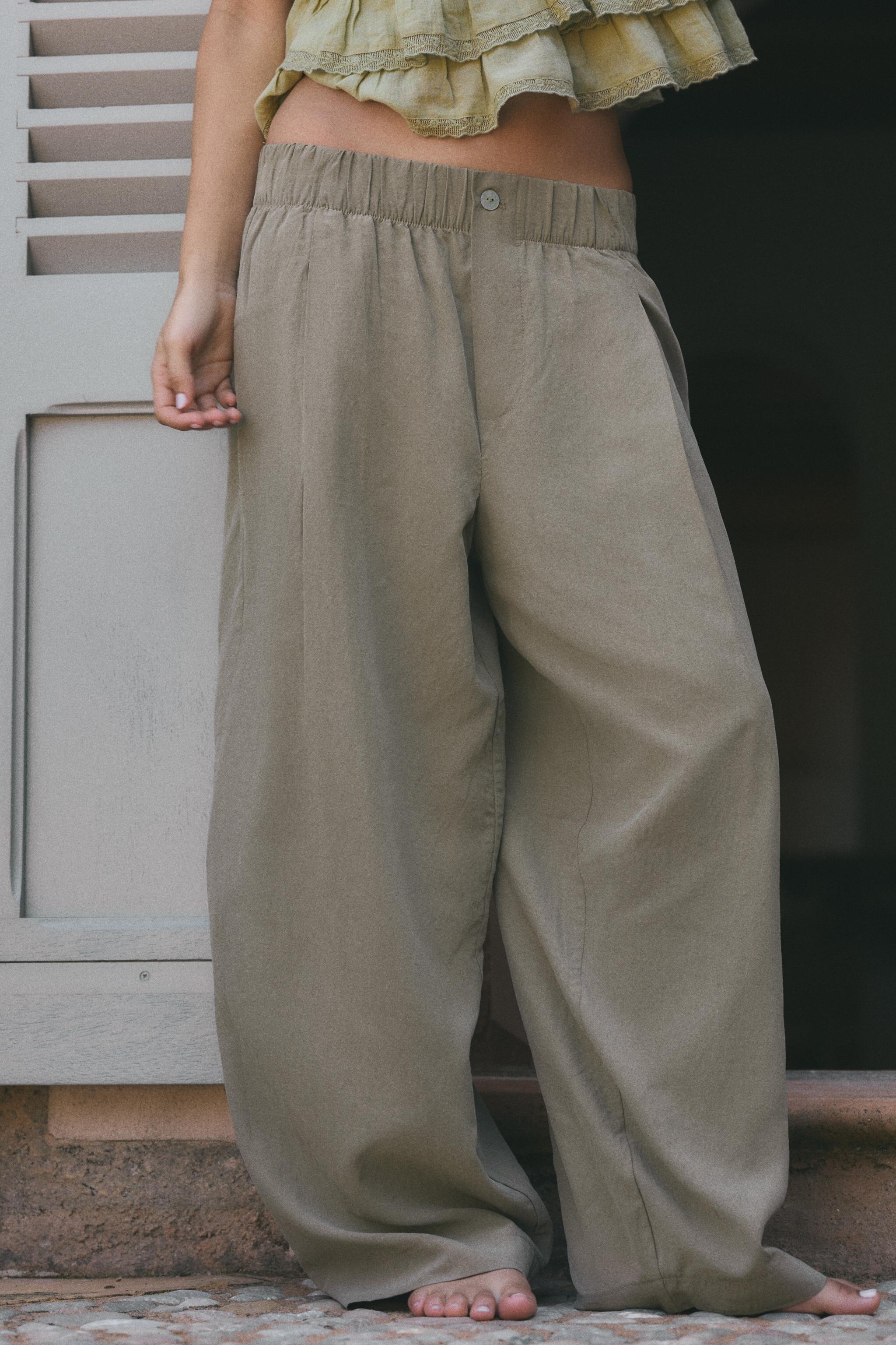 FLOWY ANKLE PANTS