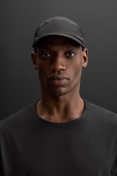 PERFORATED TECHNICAL CAP - Black by Zara - Image 0