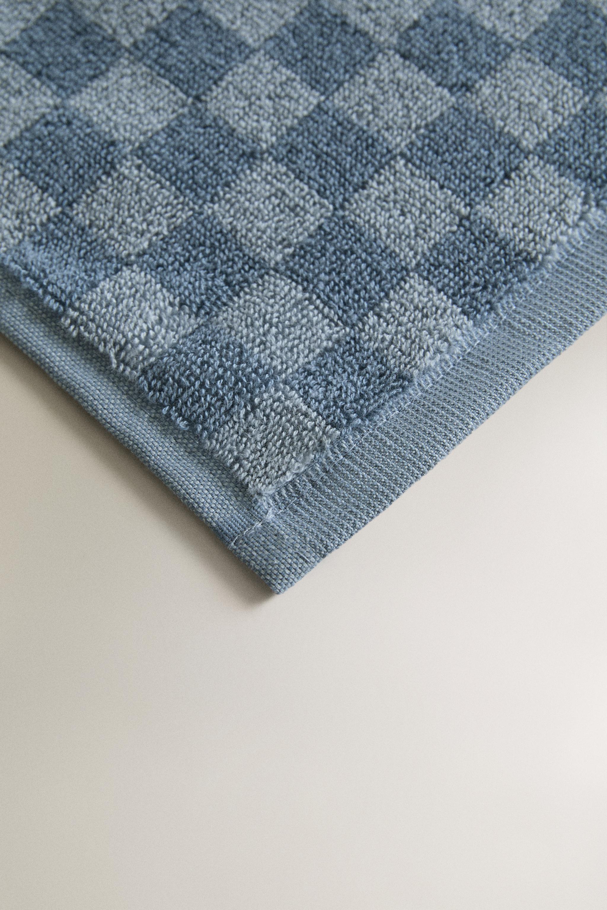 SERVIETTE DE BAIN DAMIER