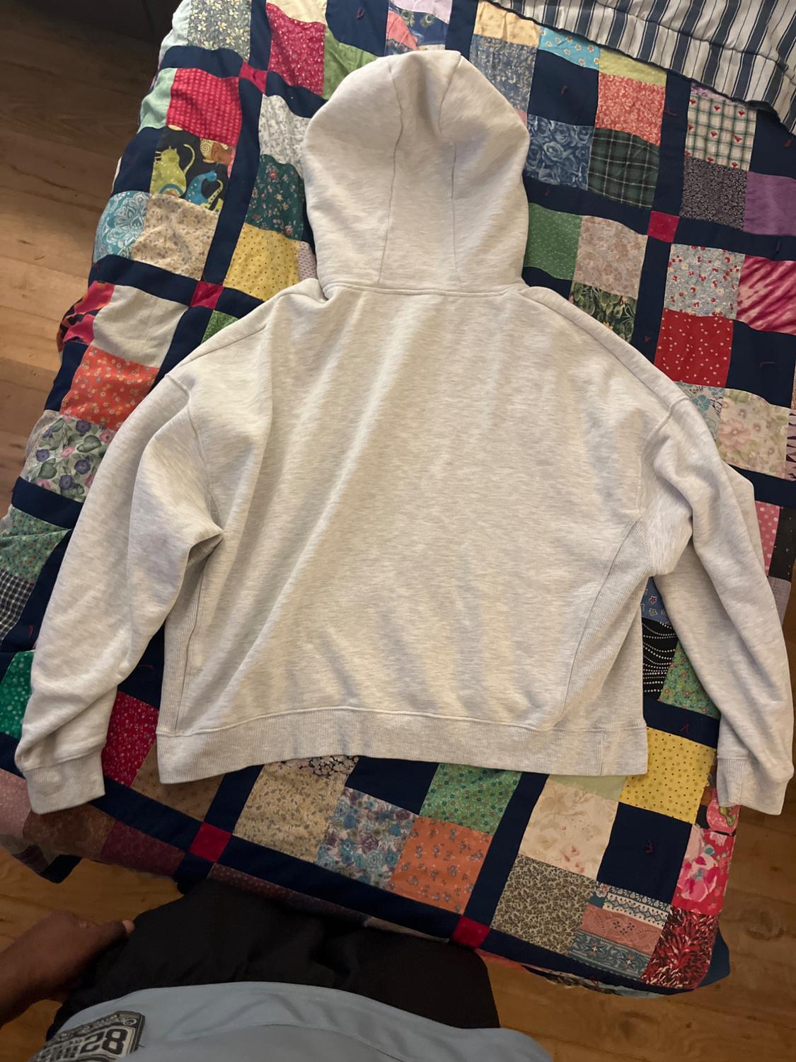 SUDADERA CAPUCHA TEXTO - Image 2