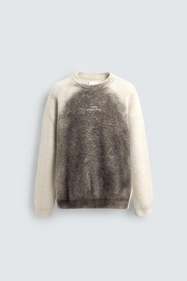 JERSEY LOGOS SPRAY X SR_AクリームZaraのJERSEY LOGOS SPRAY X SR_A - クリーム 