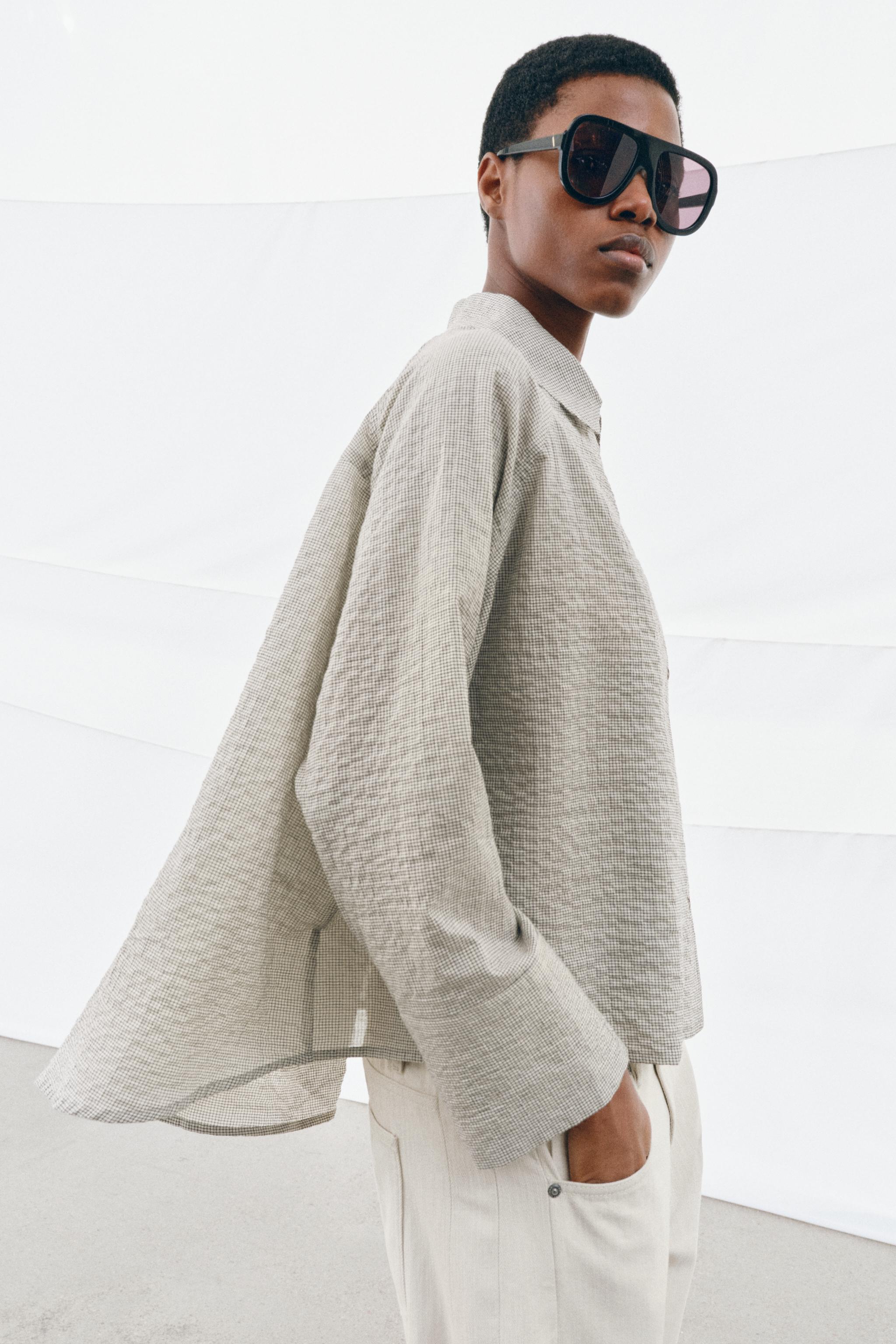 ZW COLLECTION ASYMMETRIC BUTTON-UP SHIRT - Black / White | ZARA