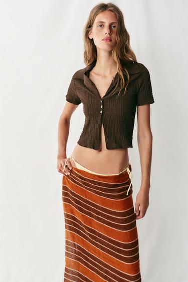 TOP CROP TEXTURA - Marrón oscuro de Zara