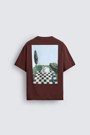 ERKIN BICHIMLI Kvadrat Grafikali Futbolka - Bordo Zara tomonidan
