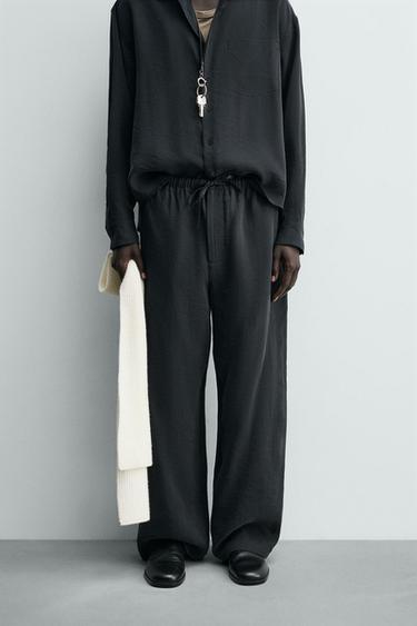 Zara FLOWY RELAXED FIT PANTS - Black