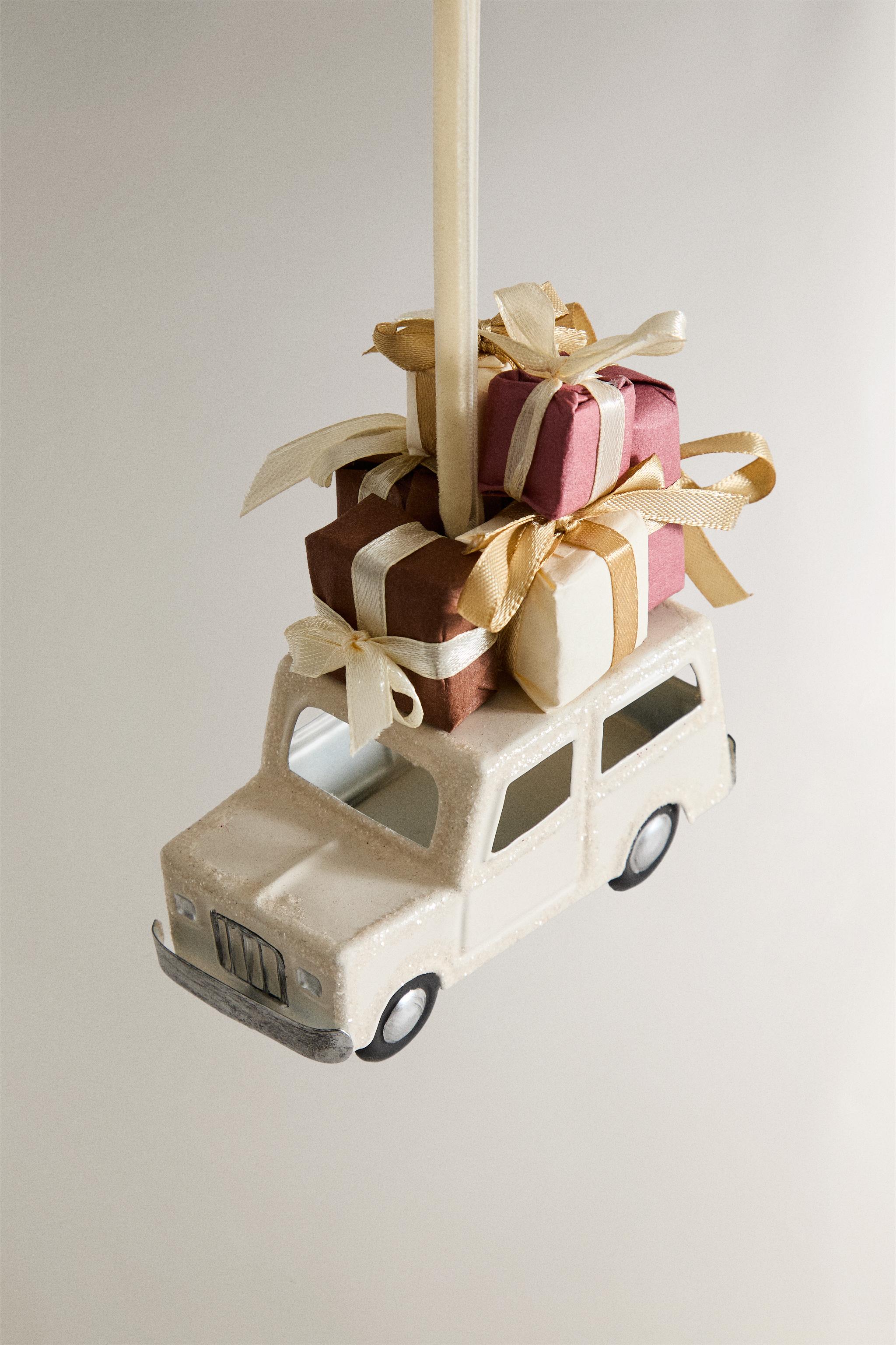 SHINY CAR CHRISTMAS TREE DECORATION